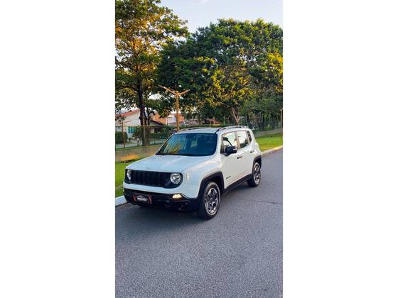 JEEP RENEGADE 1.8 16V FLEX 4P AUTOMÁTICO JEEP RENEGADE 1.8 16V FLEX 4P AUTOMÁTICO